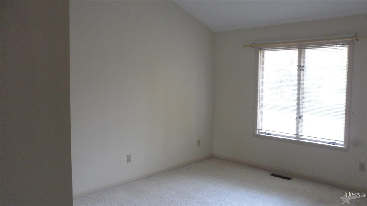 4415 Piazza Cir, Fort Wayne, IN 46804 photo 16