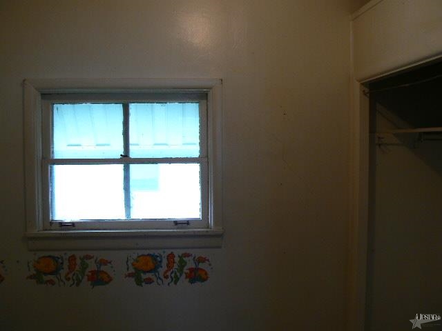 1737 Meridian St, Fort Wayne, IN 46808 photo 9