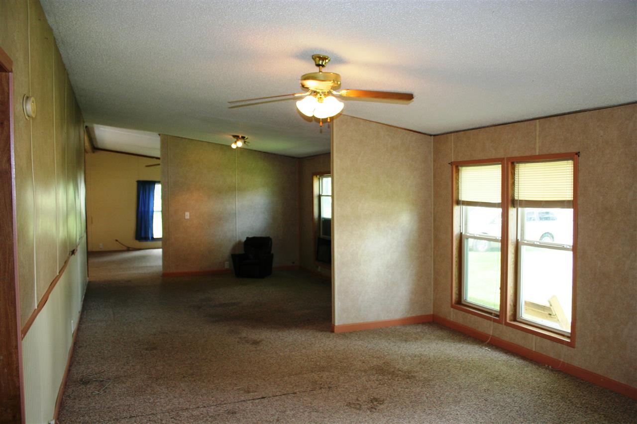11800 E 390 S, Lagrange, IN 46761 photo 8