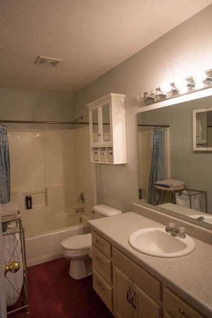 805 Bellingham Dr, Huntington, IN 46750 photo 12