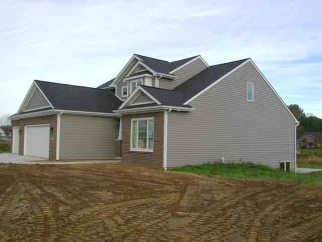 602 Essex Dr, Warsaw, IN 46582 photo 2