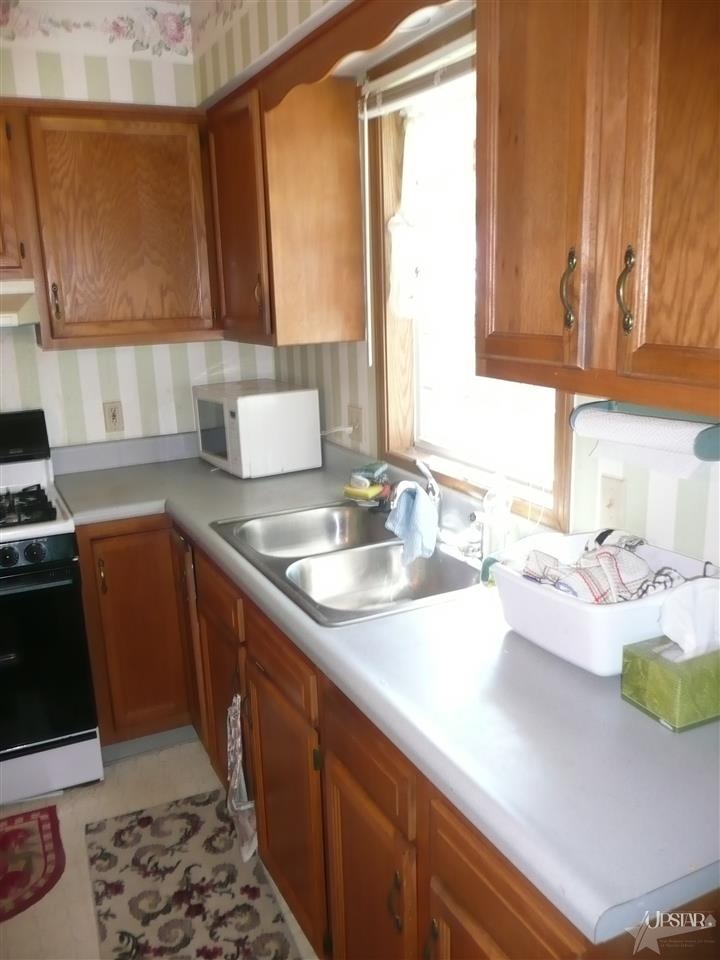 1242 Sunnyglenn Ct, Bluffton, IN 46714 photo 5