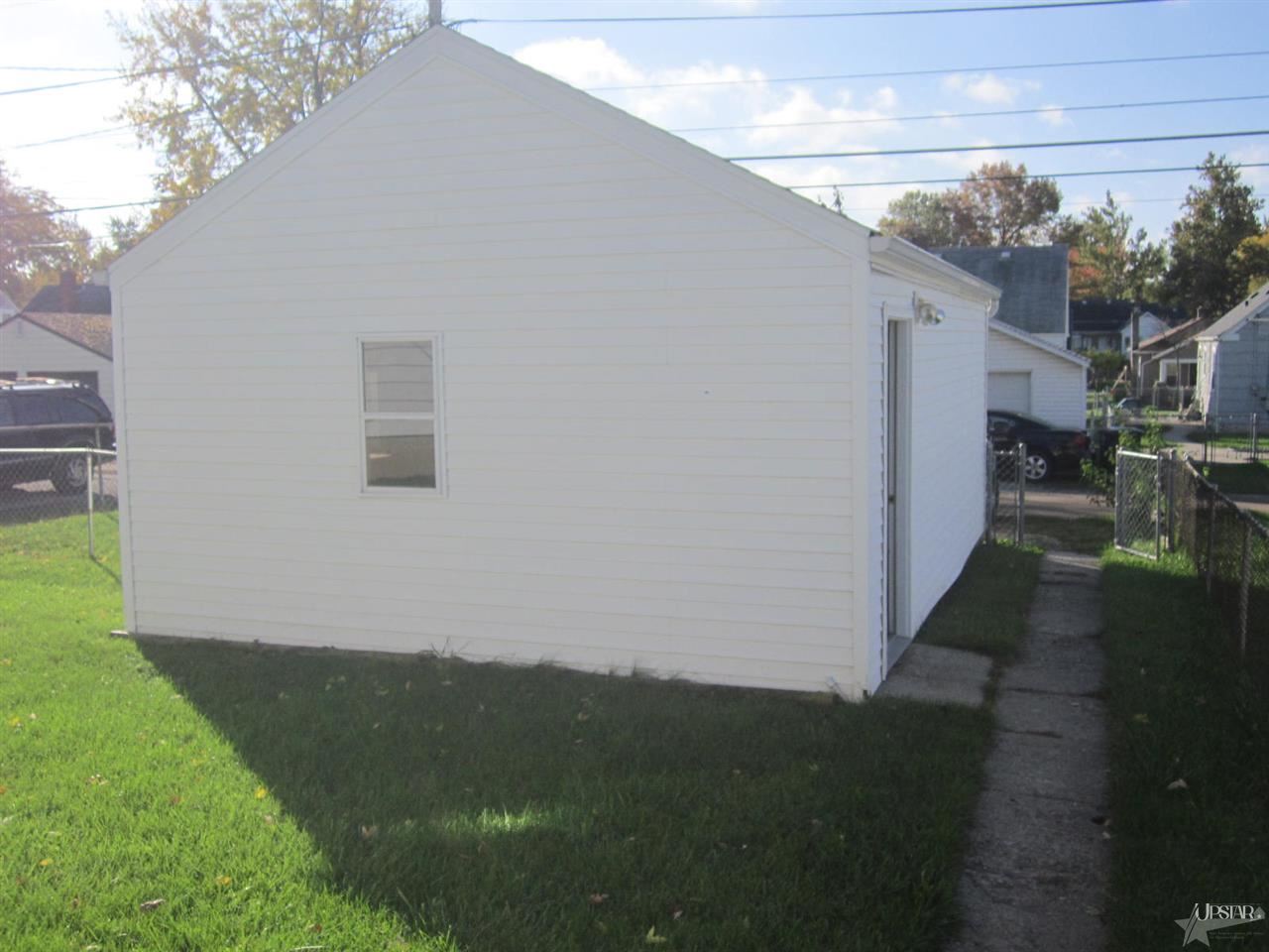 1709 W State Blvd, Fort Wayne, IN 46808 photo 4