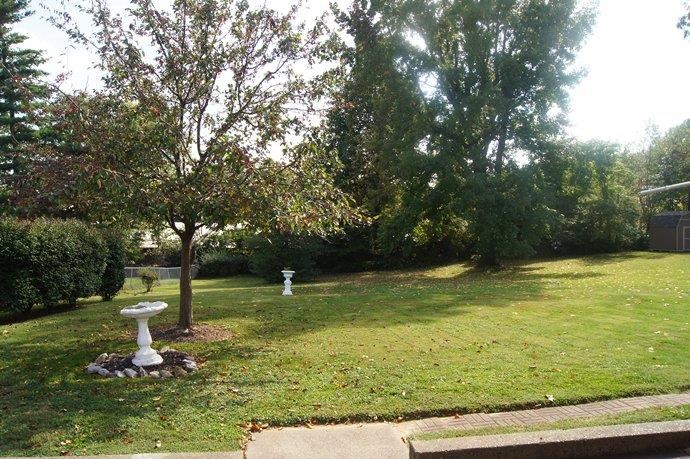 20 W Camp Ground Rd, Evansville, IN 47710 photo 3