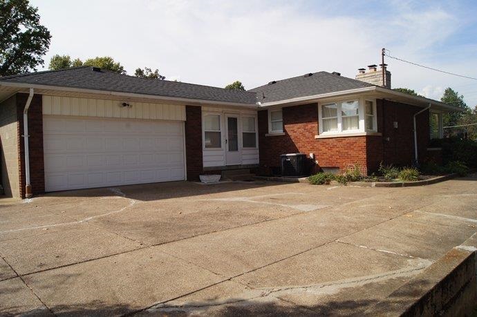 20 W Camp Ground Rd, Evansville, IN 47710 photo 6