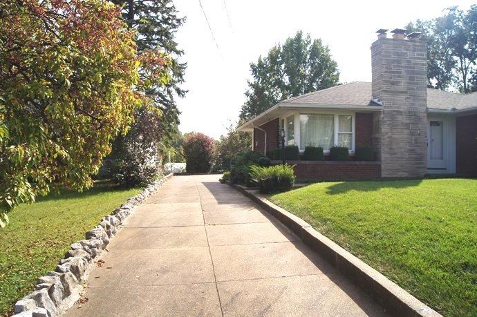 20 W Camp Ground Rd, Evansville, IN 47710 photo 11