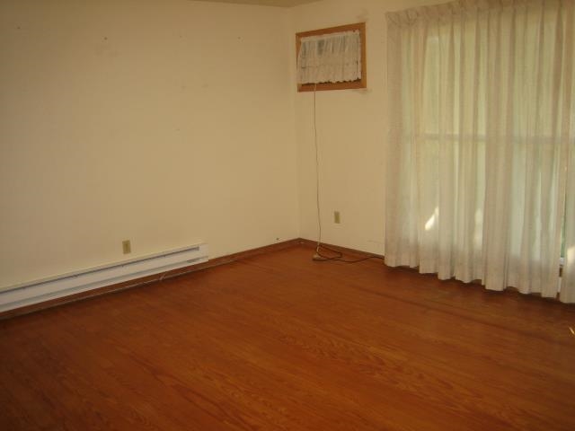 242 E Sunset Dr, Huntingburg, IN 47542 photo 4