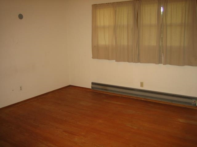 242 E Sunset Dr, Huntingburg, IN 47542 photo 5