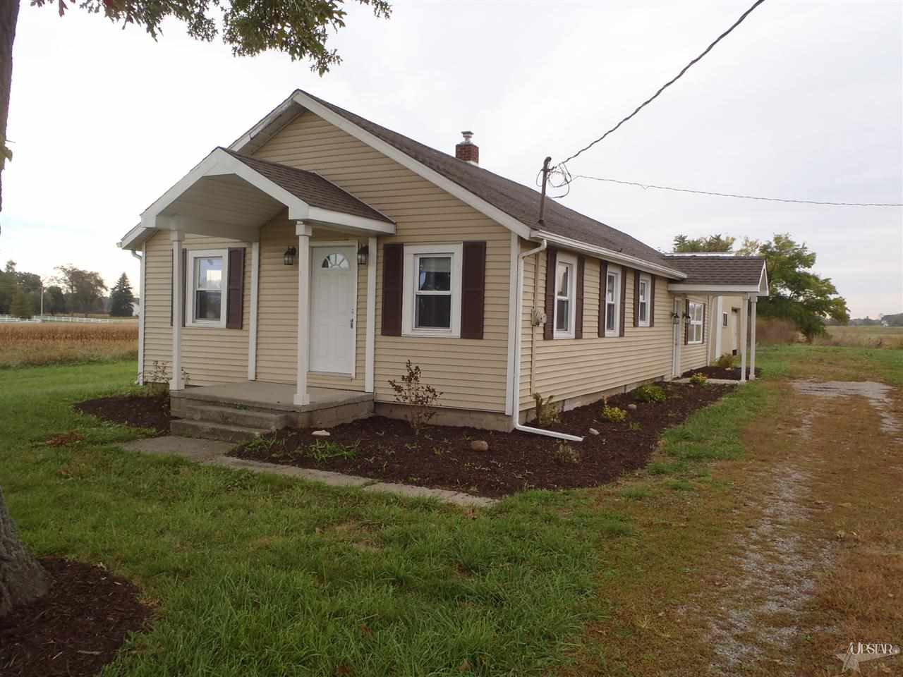 9544 Yellow River Rd, Fort Wayne, IN 46819 photo 1