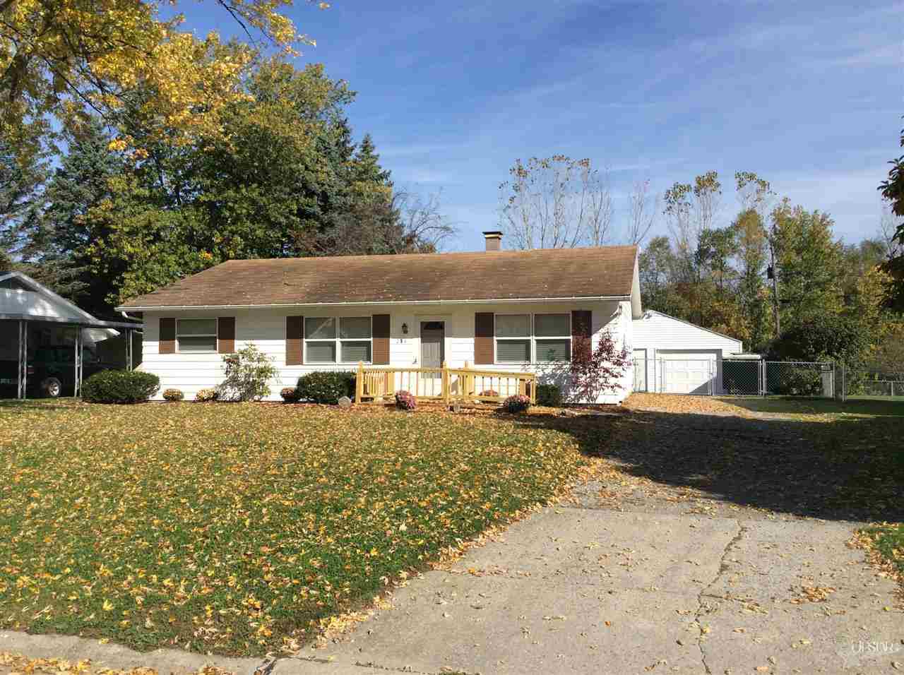 224 Sara Cir, New Haven, IN 46774 photo 2