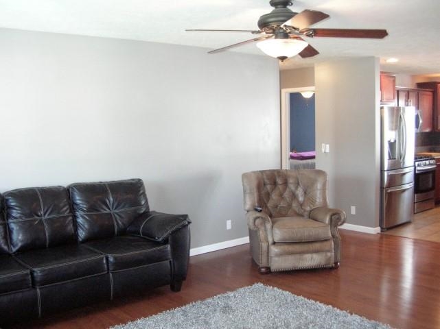 2020 Saint Lucia Dr, Newburgh, IN 47630 photo 4