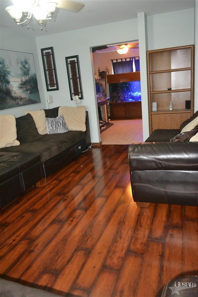 9019 Hemphill Dr, Fort Wayne, IN 46819 photo 4