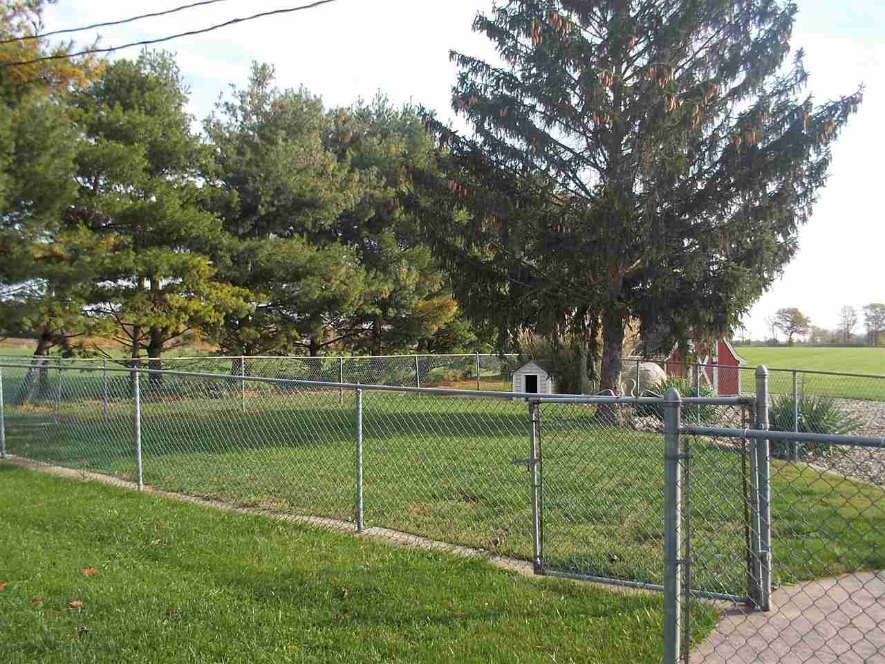 63200 Beech Rd, Wakarusa, IN 46573 photo 8