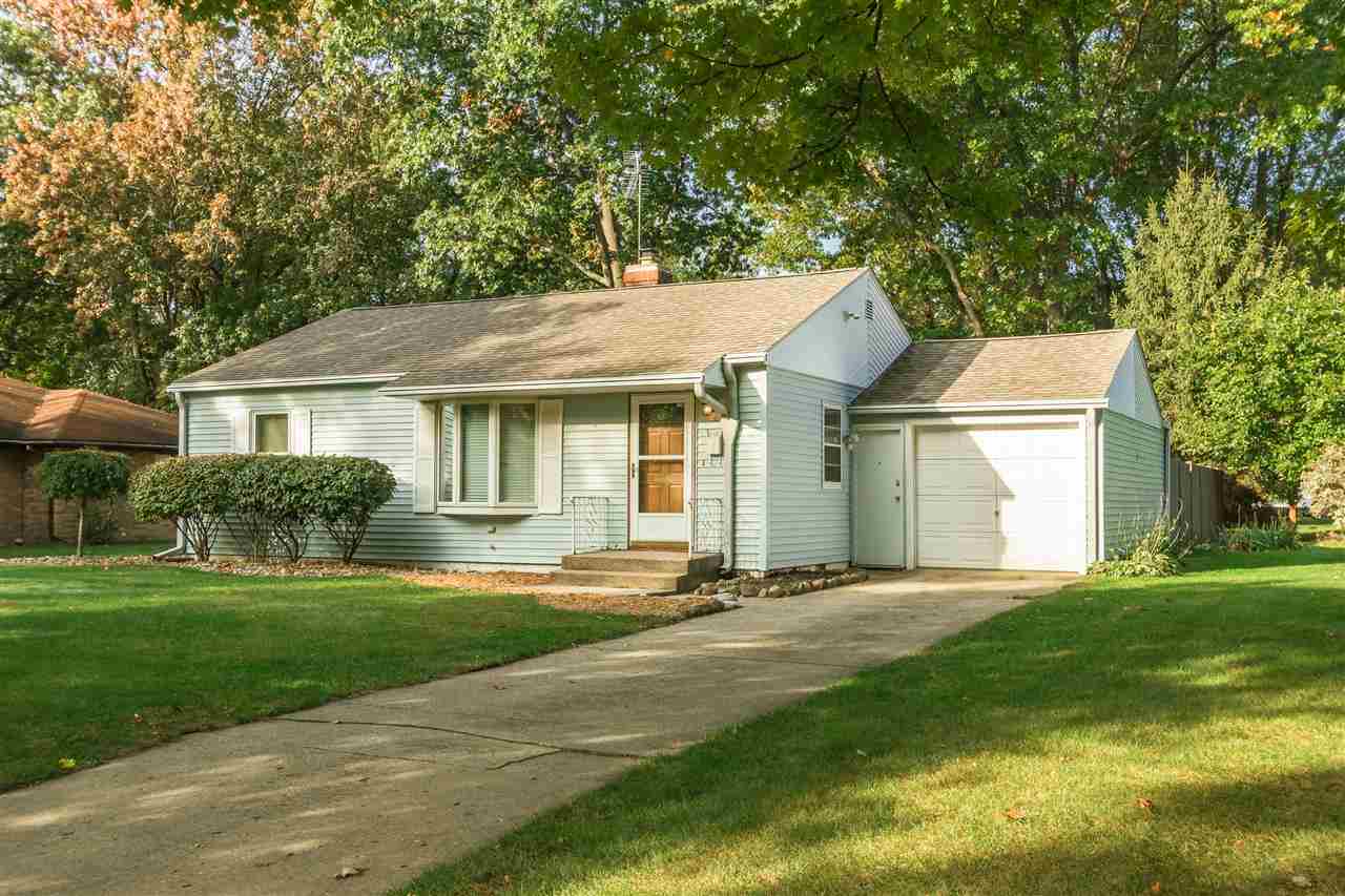 319 Meisner Ave, Elkhart, IN 46514 photo 2