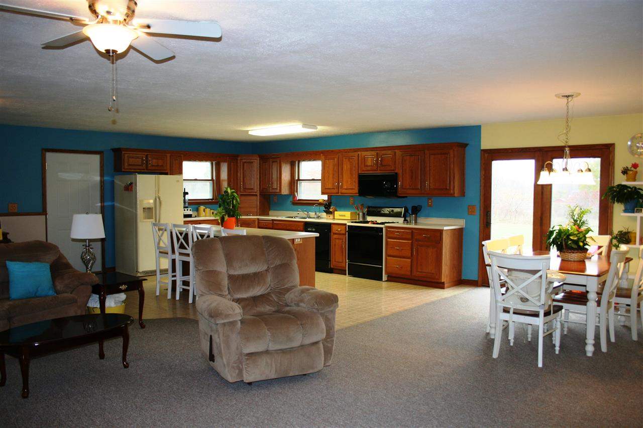 5155 E 200 S, Lagrange, IN 46761 photo 16