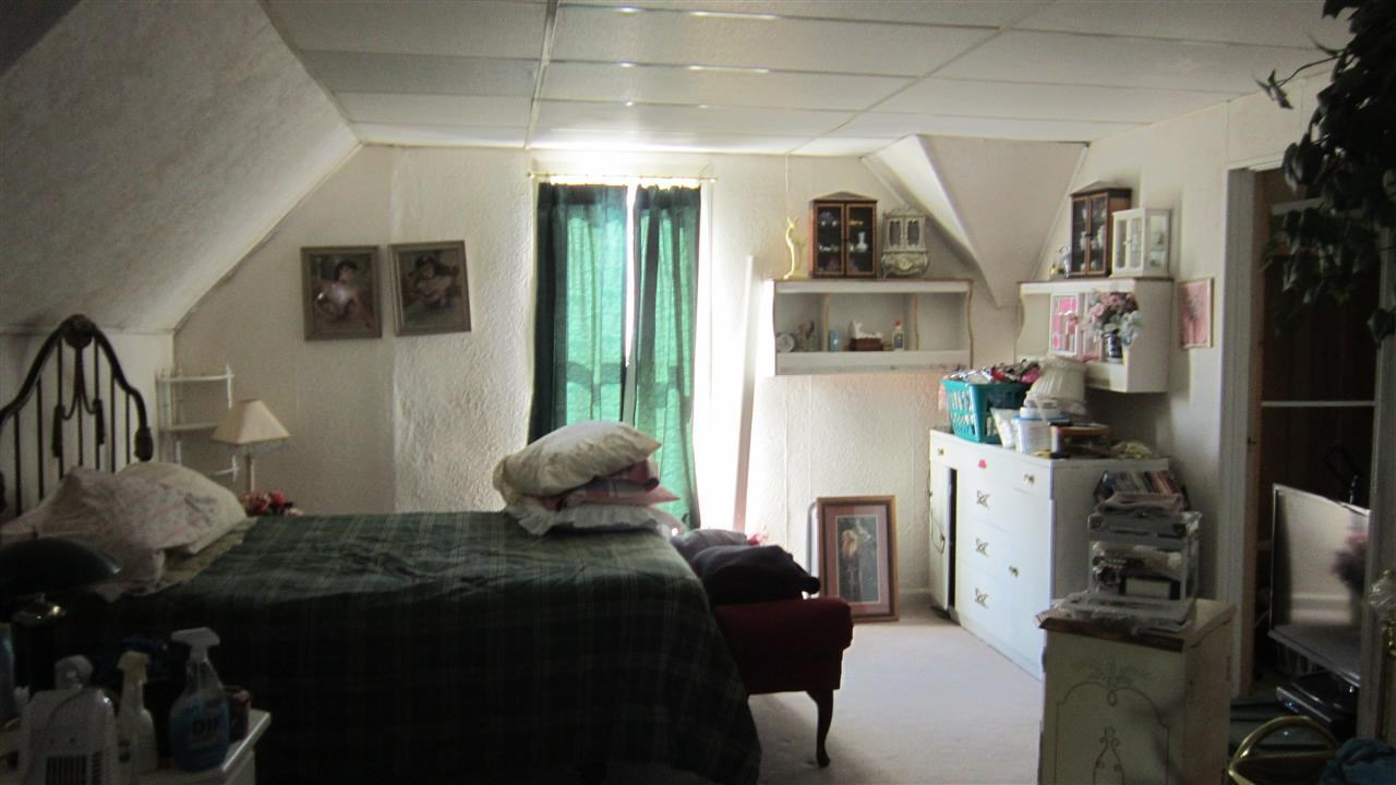 5 S Mccormick St, Hamlet, IN 46532 photo 12