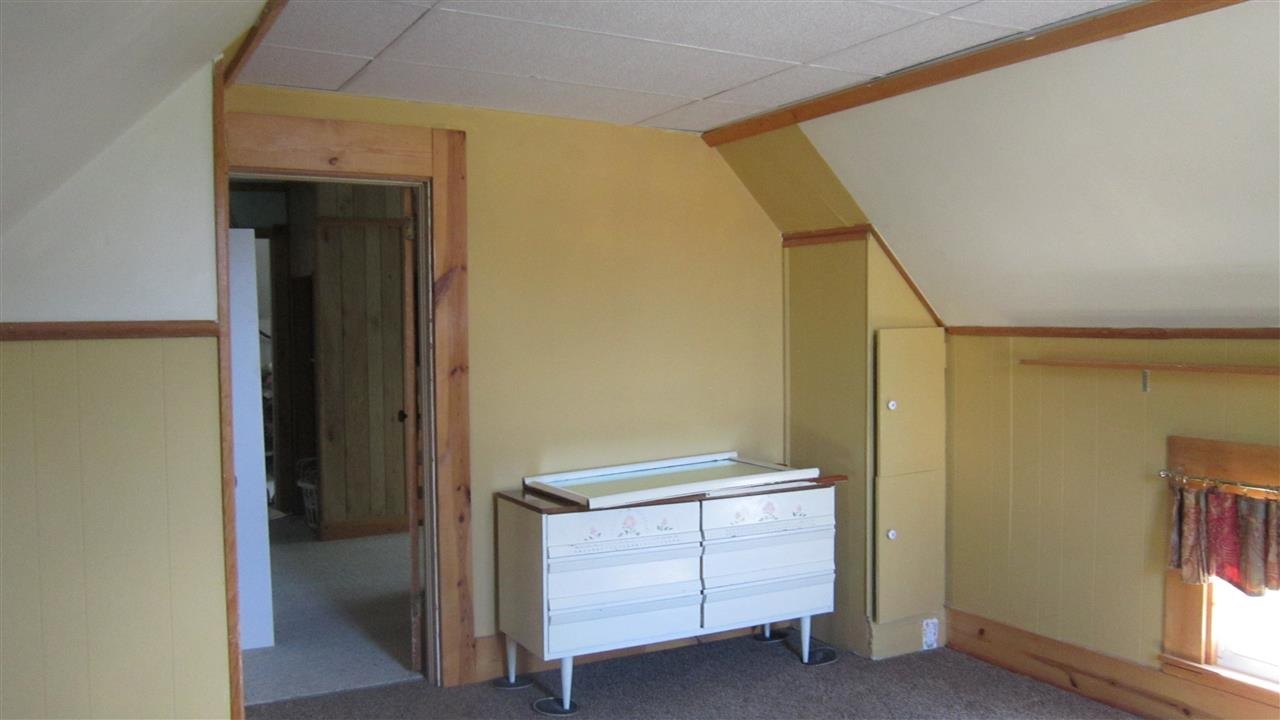 5 S Mccormick St, Hamlet, IN 46532 photo 8