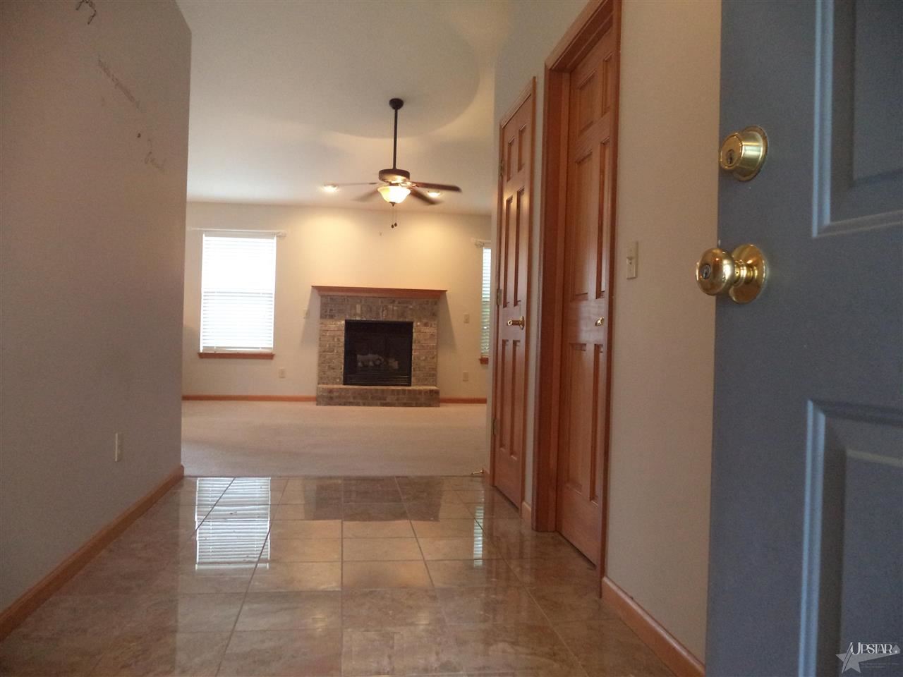 308 Spring Forest Ct, Fort Wayne, IN 46804 photo 1