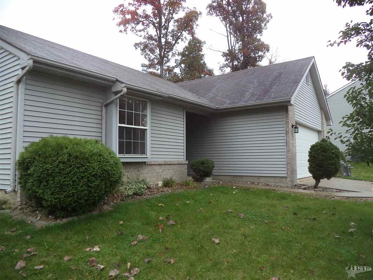 308 Spring Forest Ct, Fort Wayne, IN 46804 photo 2