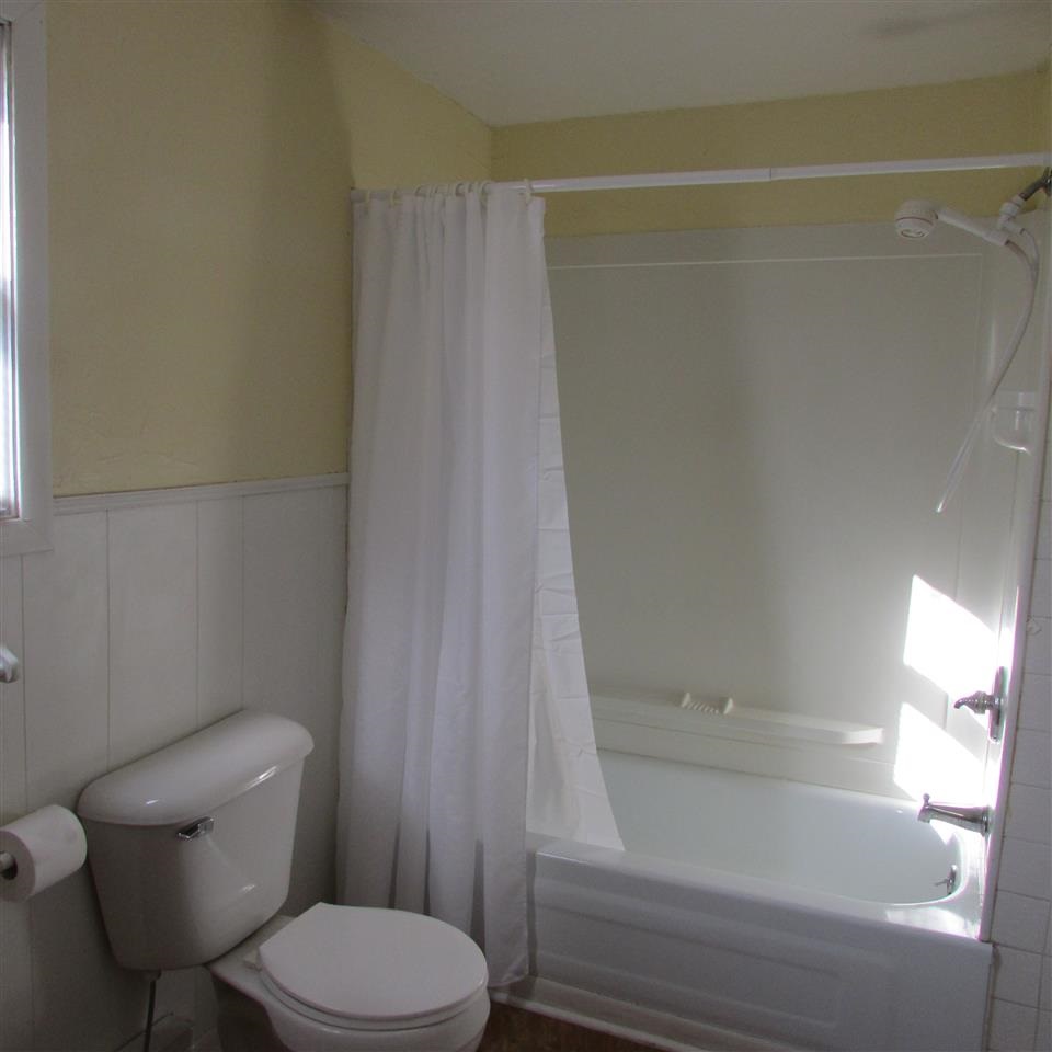 623 E Pennsylvania St, Amboy, IN 46911 photo 8