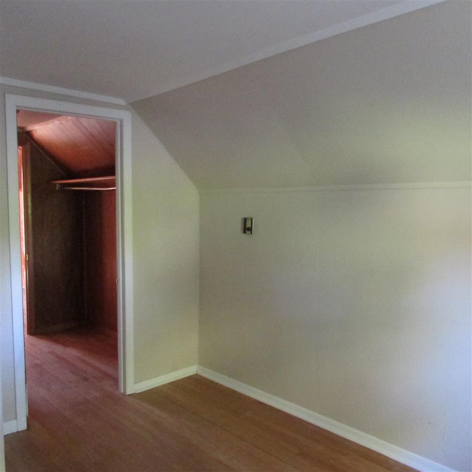 623 E Pennsylvania St, Amboy, IN 46911 photo 27