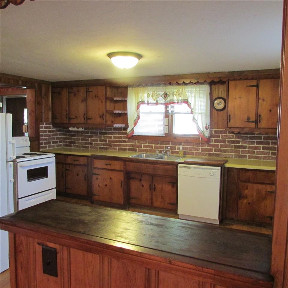 623 E Pennsylvania St, Amboy, IN 46911 photo 10