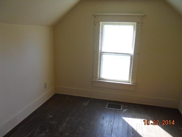 514 W Washington St, Monticello, IN 47960 photo 3