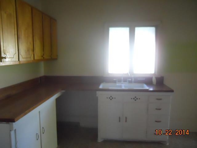 514 W Washington St, Monticello, IN 47960 photo 8
