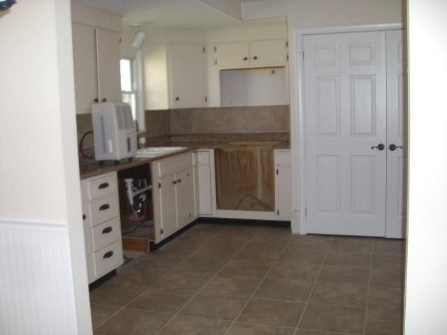 1806 W Wilno Dr, Marion, IN 46952 photo 7