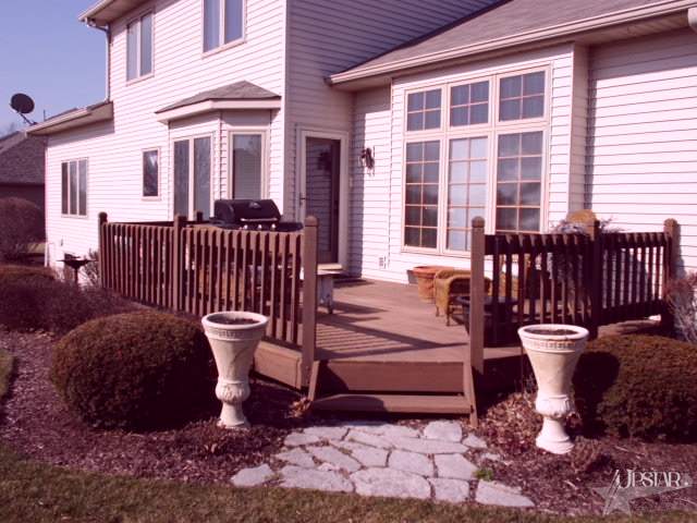 2519 Cobblestone Ln, Kendallville, IN 46755 photo 21