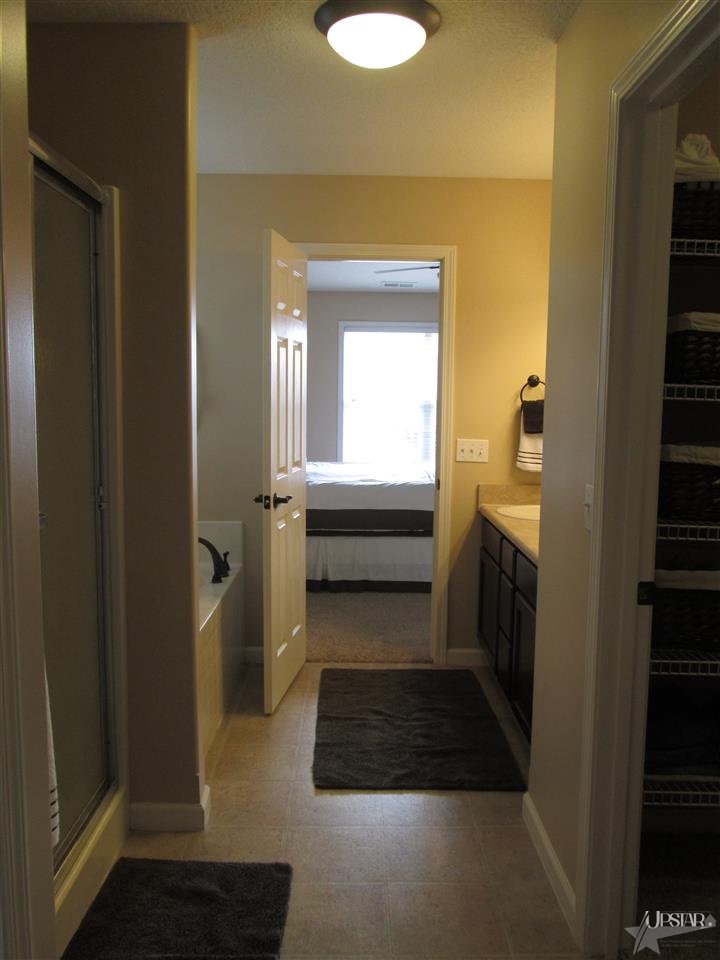 12431 Hummingbird Cv, Fort Wayne, IN 46845 photo 30