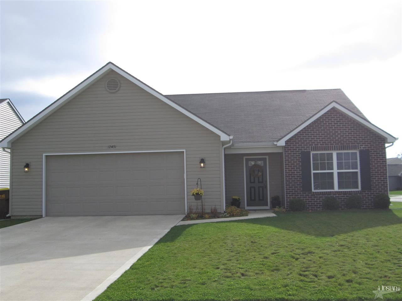 12431 Hummingbird Cv, Fort Wayne, IN 46845 photo 1
