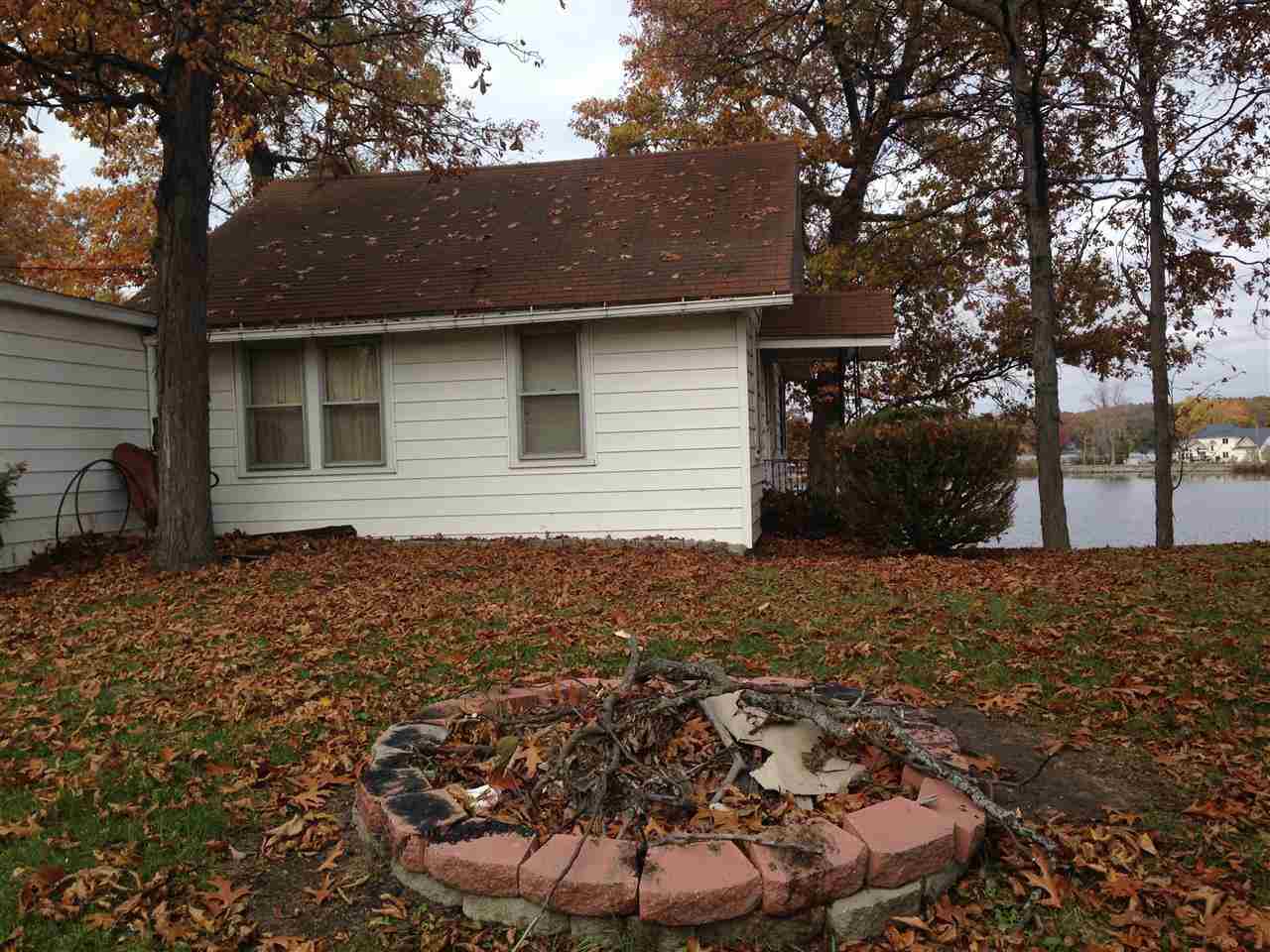 100 Lane 212 Hamilton Lk, Hamilton, IN 46742 photo 3
