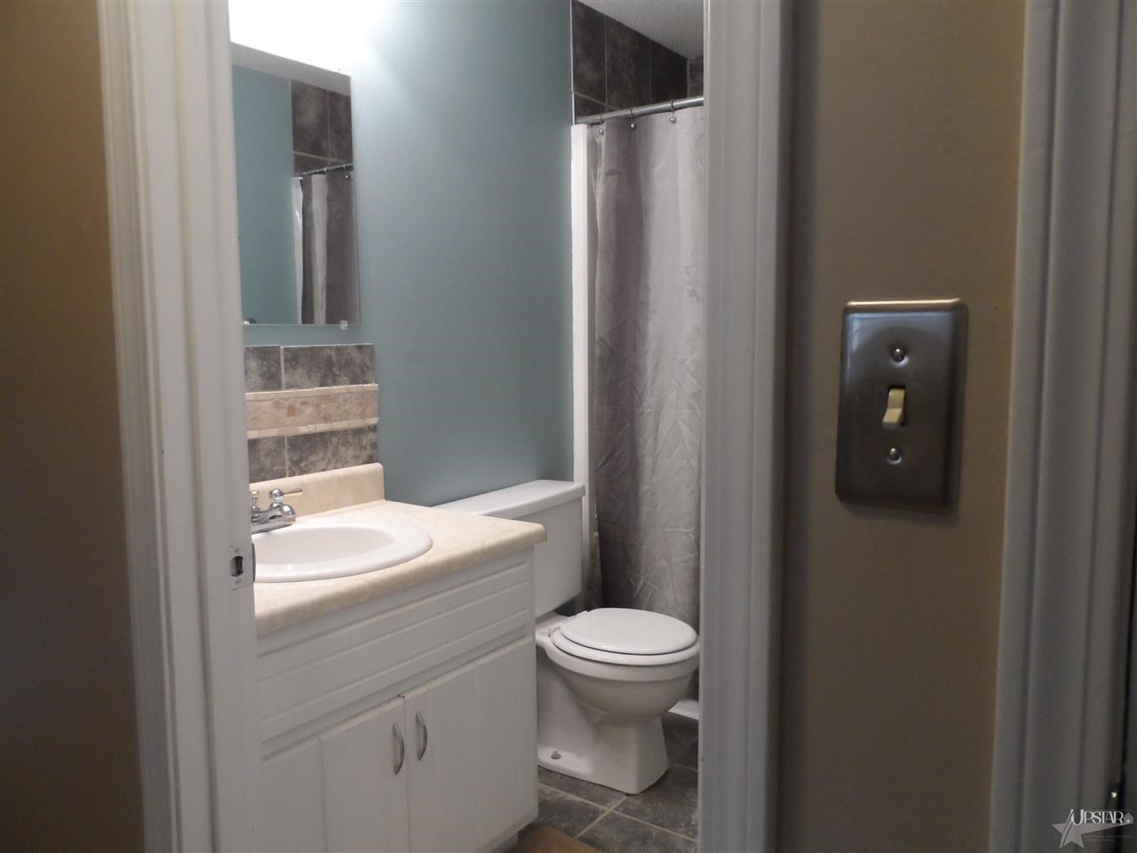 8228 Tewksbury Ct, Fort Wayne, IN 46835 photo 18