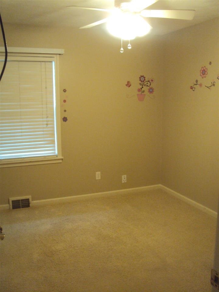 11 W Bujey Dr, Evansville, IN 47710 photo 13