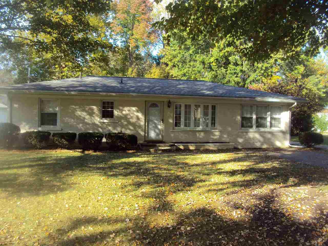 11 W Bujey Dr, Evansville, IN 47710 photo 1