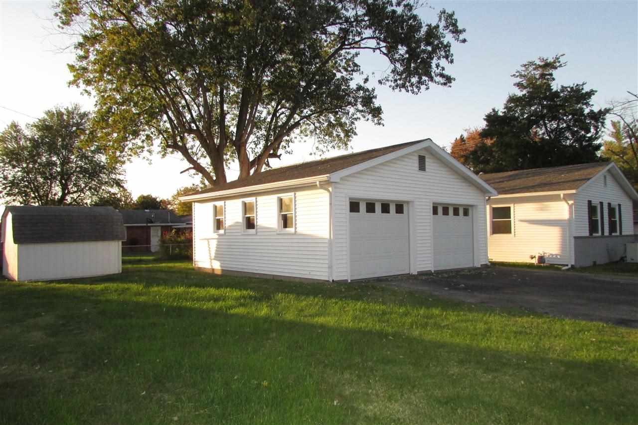 300 W Mill Rd, Evansville, IN 47710 photo 5