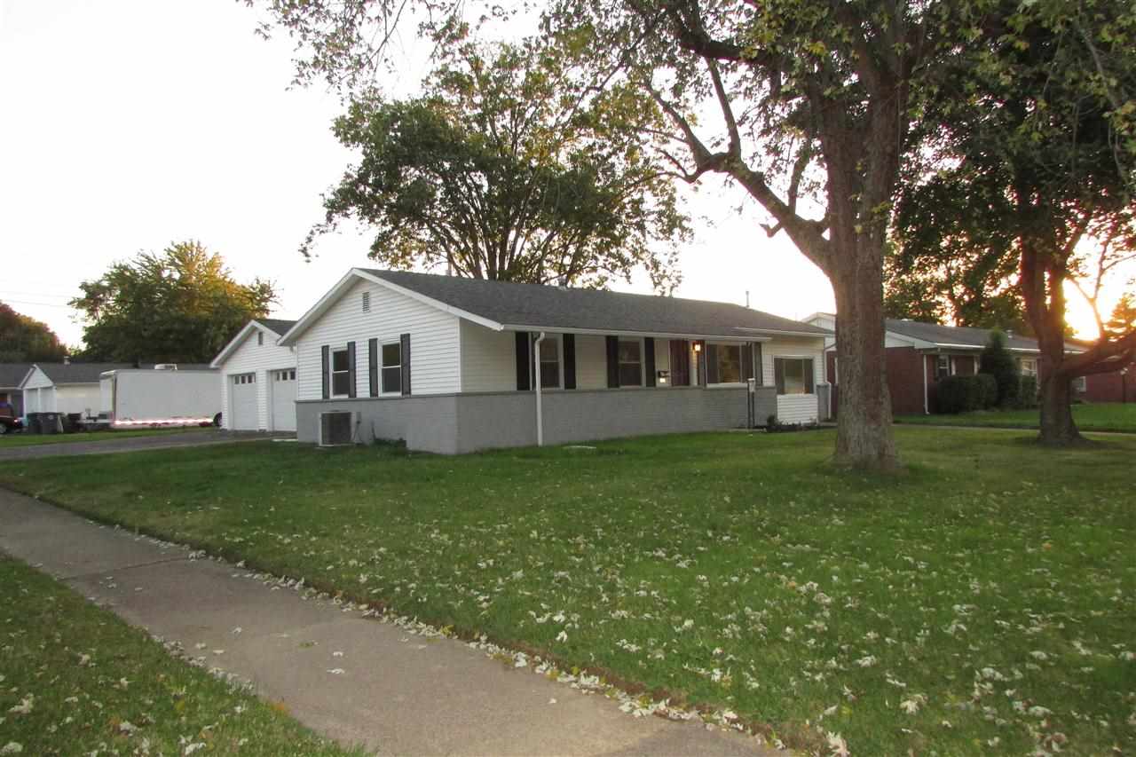 300 W Mill Rd, Evansville, IN 47710 photo 1