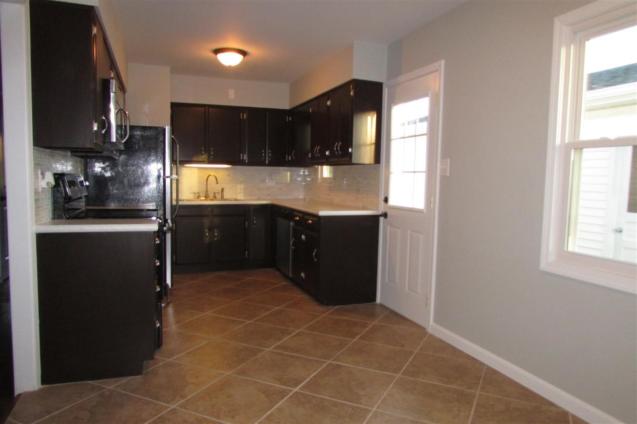 300 W Mill Rd, Evansville, IN 47710 photo 9