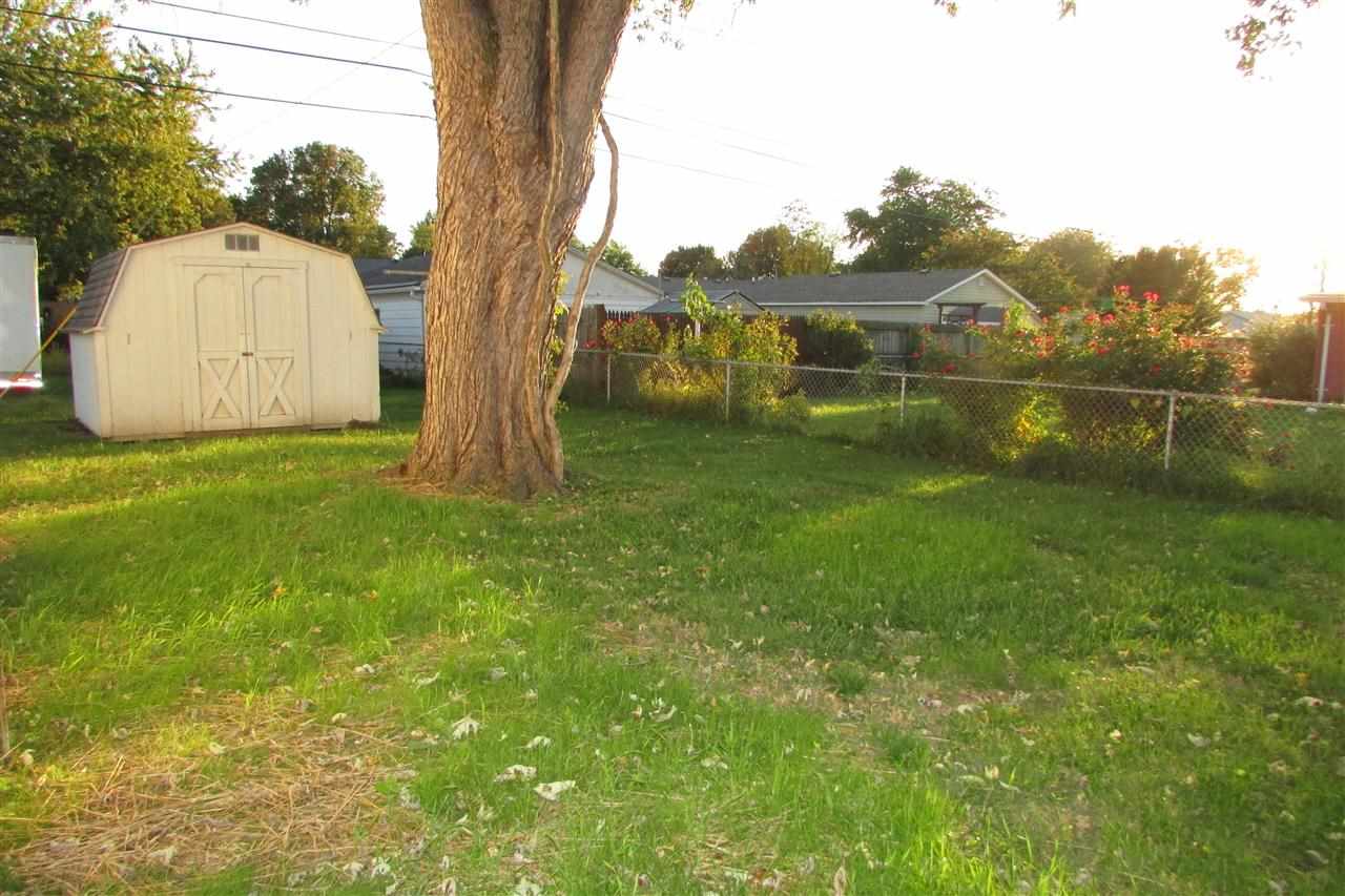 300 W Mill Rd, Evansville, IN 47710 photo 22