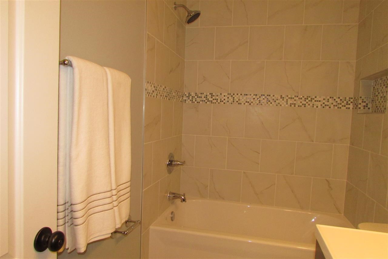 300 W Mill Rd, Evansville, IN 47710 photo 7