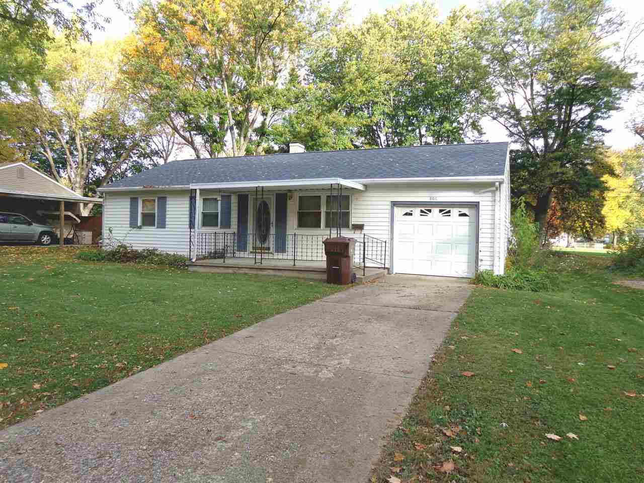 806 Linlawn Dr, Wabash, IN 46992 photo 1