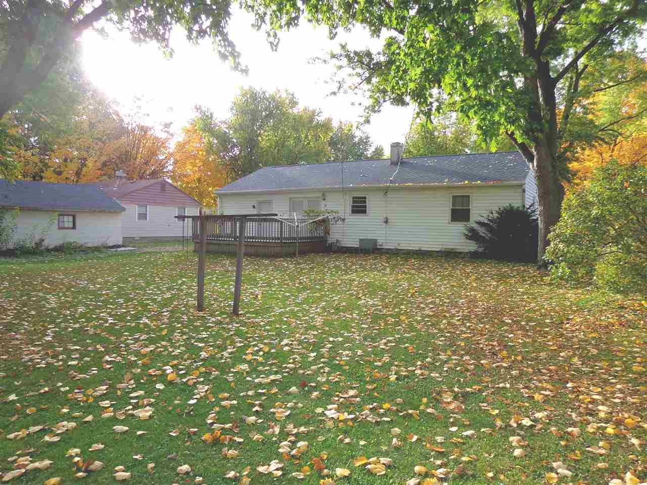806 Linlawn Dr, Wabash, IN 46992 photo 12