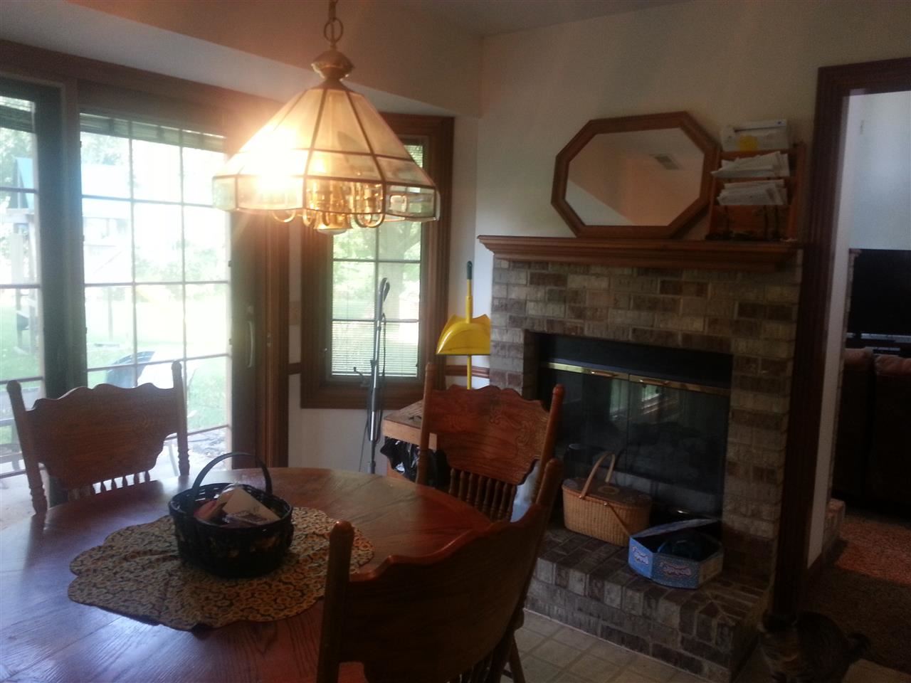 223 Jackson Tree Ct, Fort Wayne, IN 46804 photo 3