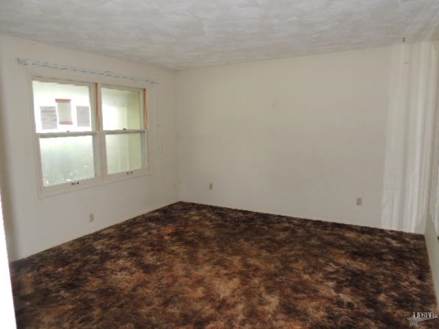 6125 Salisbury Dr, Fort Wayne, IN 46816 photo 2
