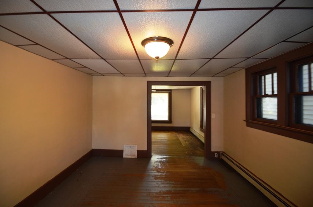 334 N State St, Kendallville, IN 46755 photo 11
