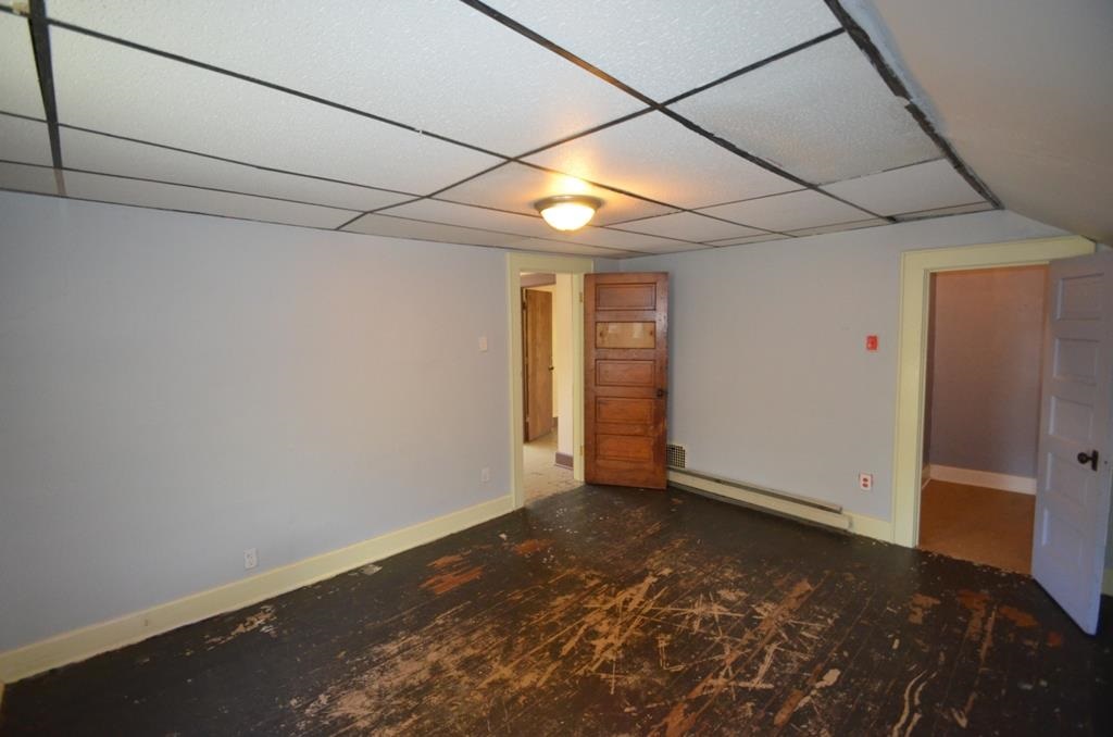 334 N State St, Kendallville, IN 46755 photo 17