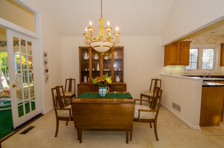 1606 N Lake George Dr, Mishawaka, IN 46545 photo 4