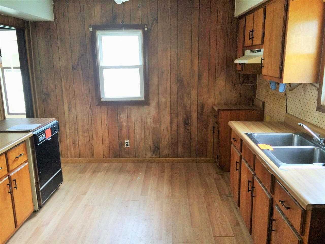 2815 S Brownlee St, Marion, IN 46953 photo 3