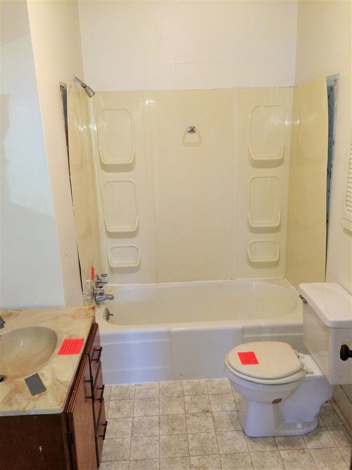 2815 S Brownlee St, Marion, IN 46953 photo 4